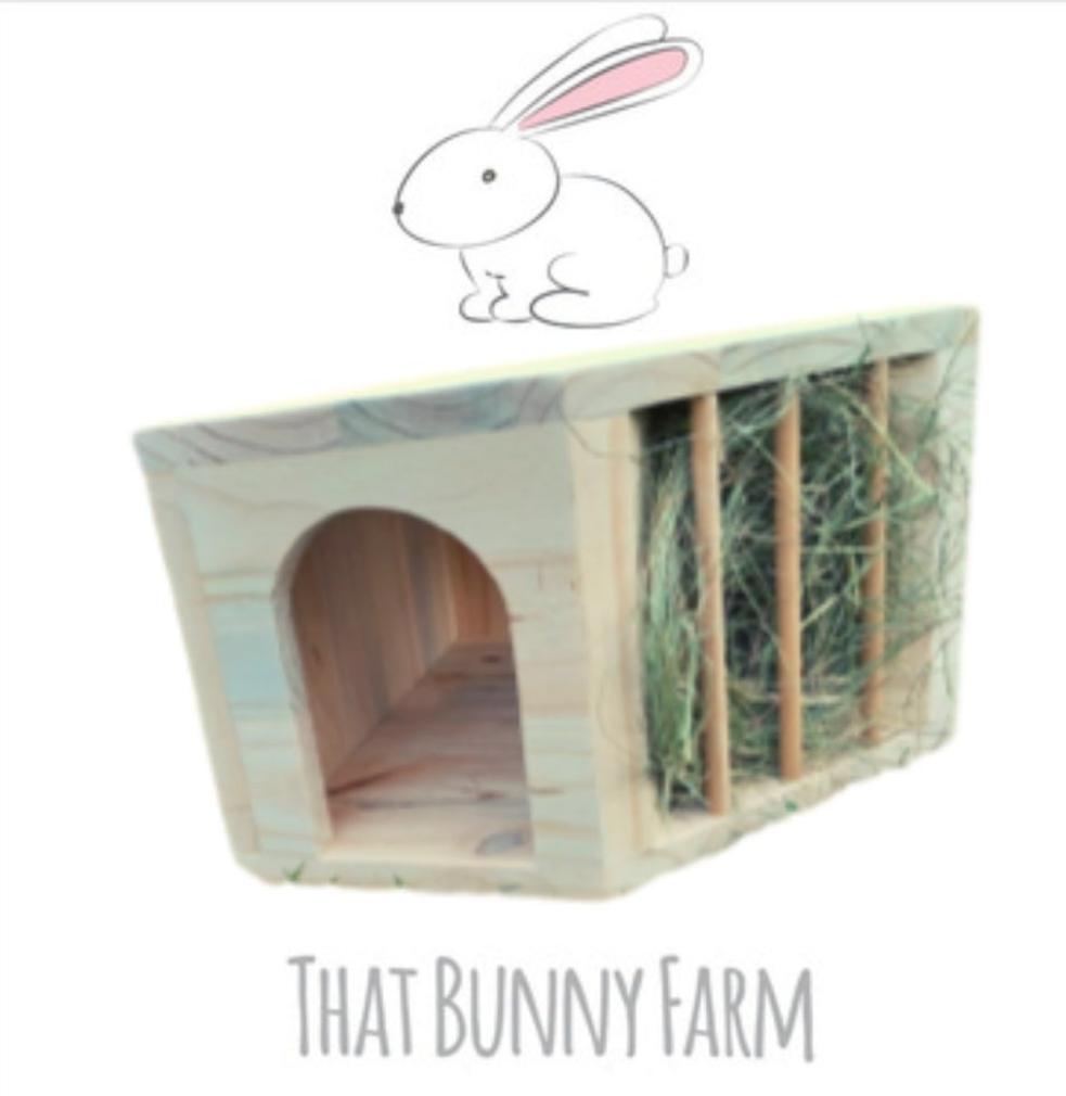 Small Critter Hideout with Hay Feeder