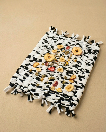 The Snuffle & Snooze Woven Mat